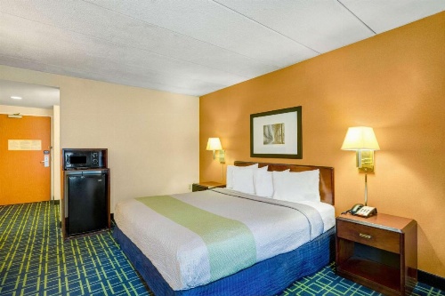 Motel 6-Milford, CT image 26